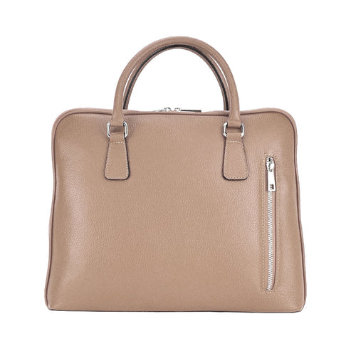 Amelia Taupe Businesstas