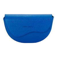RB1027CH  | Borsa Donna a Bandoliera stondata in Vera Pelle Made in Italy. Tracolla removibile e regolabile in pelle. Accessori Nickel Lucido - Colore Blu Royal - Dimensioni: cm 25 x 15 x 9-1
