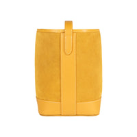 RB1031AR  | Borsa Donna a Secchiello BRENDA in Vera Pelle Made in Italy. Accessori in metallo Oro Lucido - Colore Senape - Dimensioni: cm 25 x 23,5 x 17-3