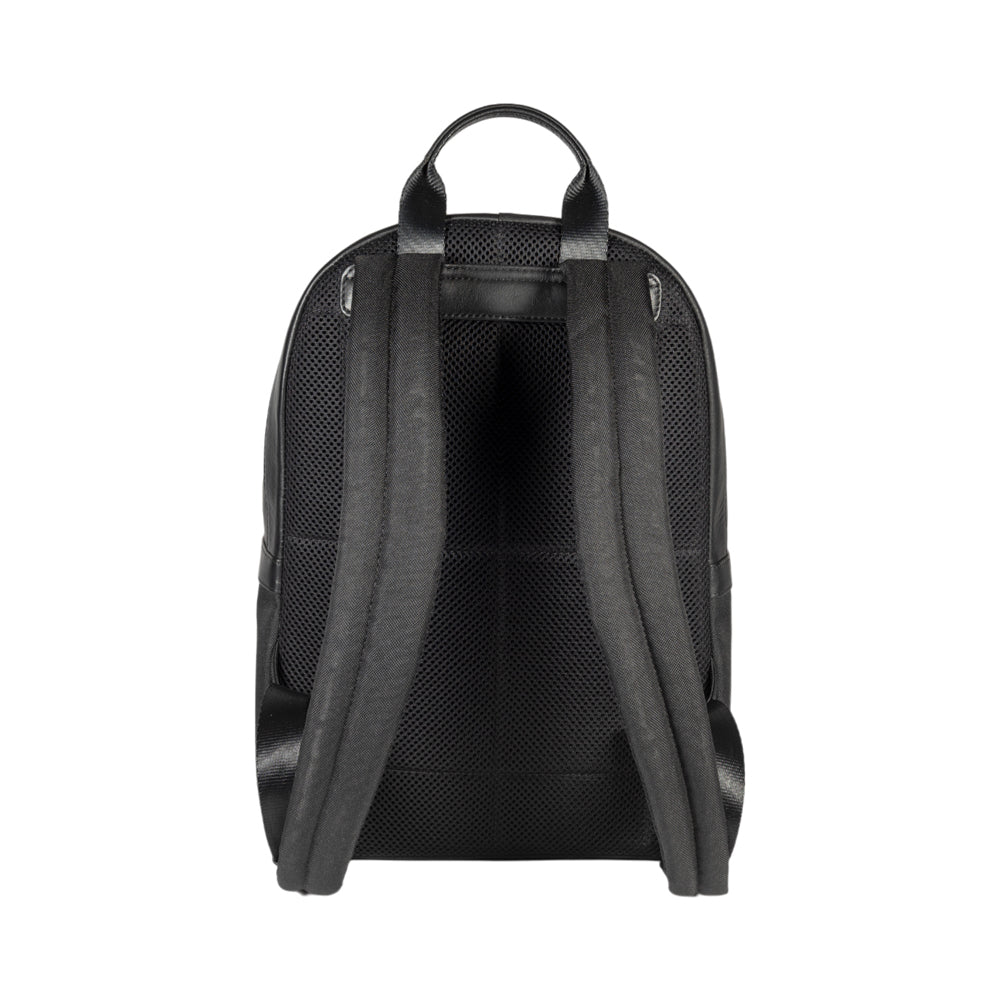 RB2001A | Netbook/Tablet Carrier Backpack in Nylon/Vera Leather, with light grain. Zipper closure and adjustable shoulder straps - Black color - Dimensions: 27 x 38 x 14 cm. Packaging: Non-Woven Fabric Bag-3